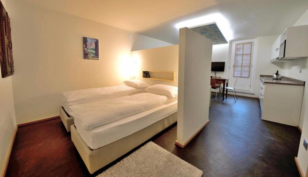 Aymon De Challant Appartement 奥斯塔 外观 照片